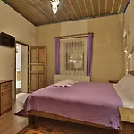 Hotel Relic House