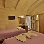 Hotel Relic House