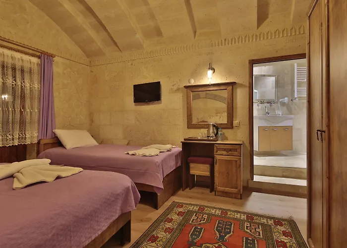 Relic House Hotel 2*